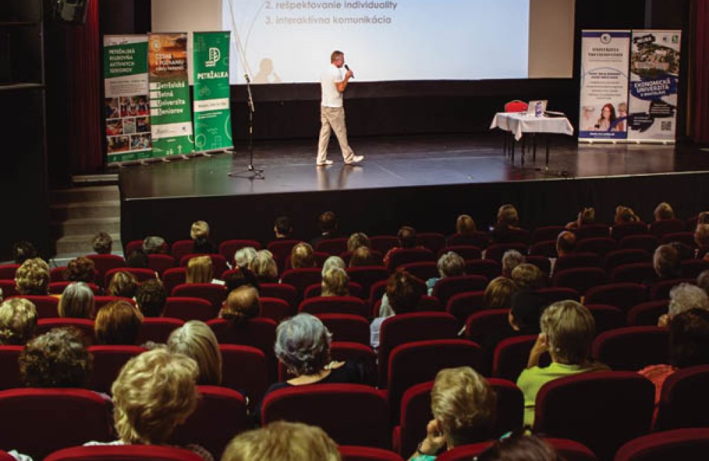 LETNÁ UNIVERZITA PRE SENIOROV / MÓDNE PRAVIDLÁ V PRAXI