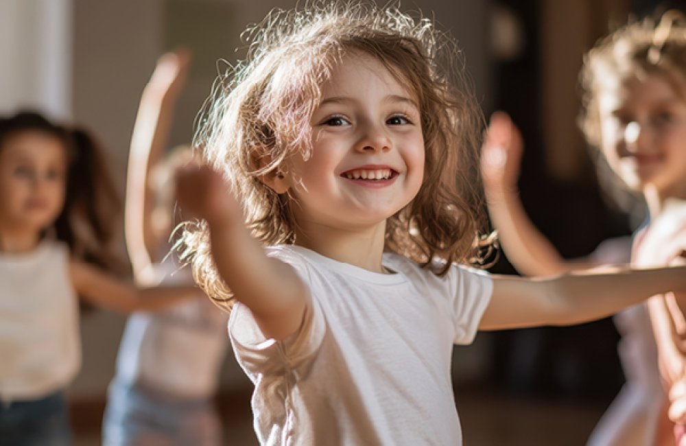 HOP a SKOK TANEČNÁ ŠKÔLKA PRE NAJMENŠÍCH s Monikou